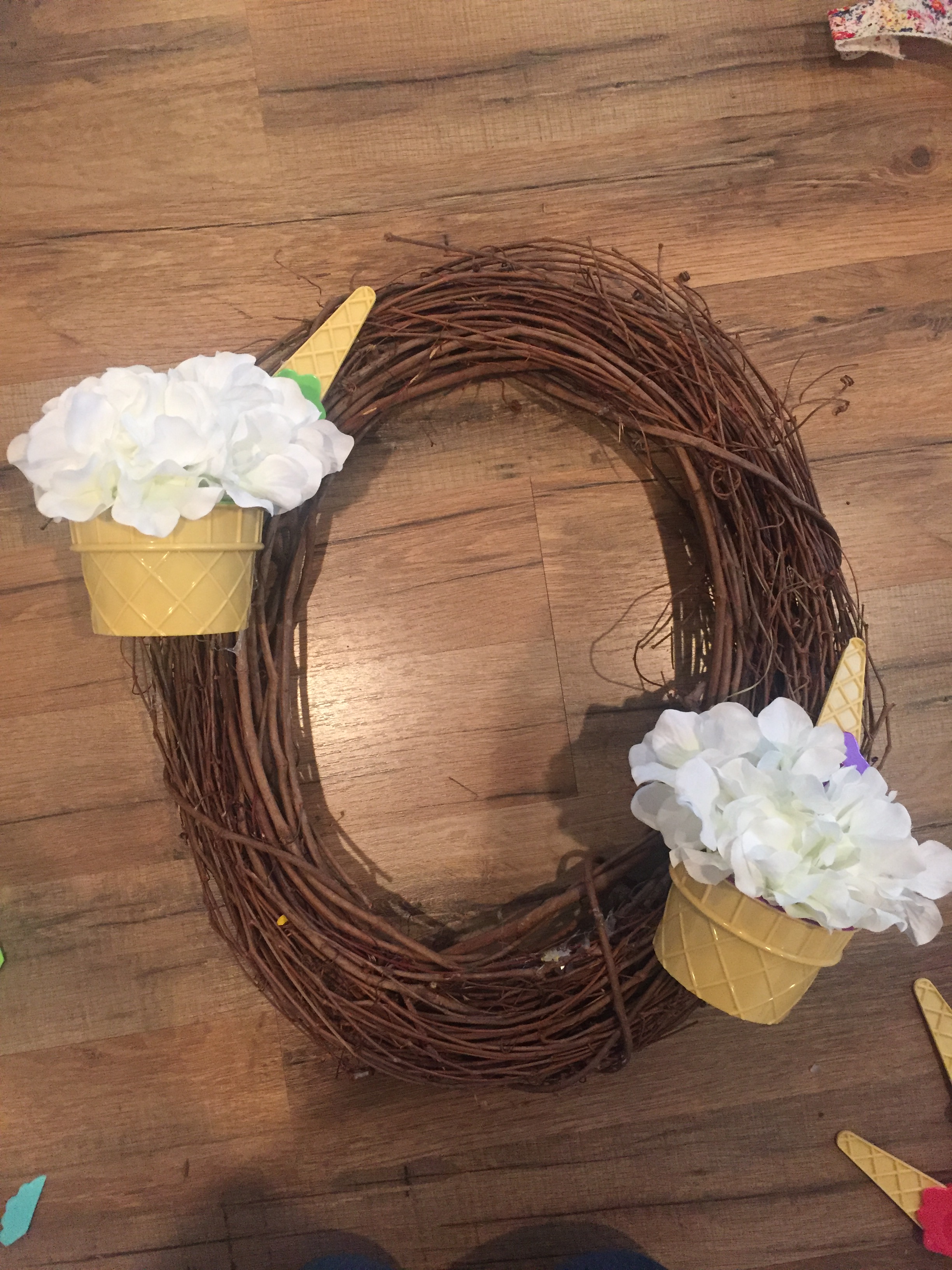 Ice Cream Wreath 1