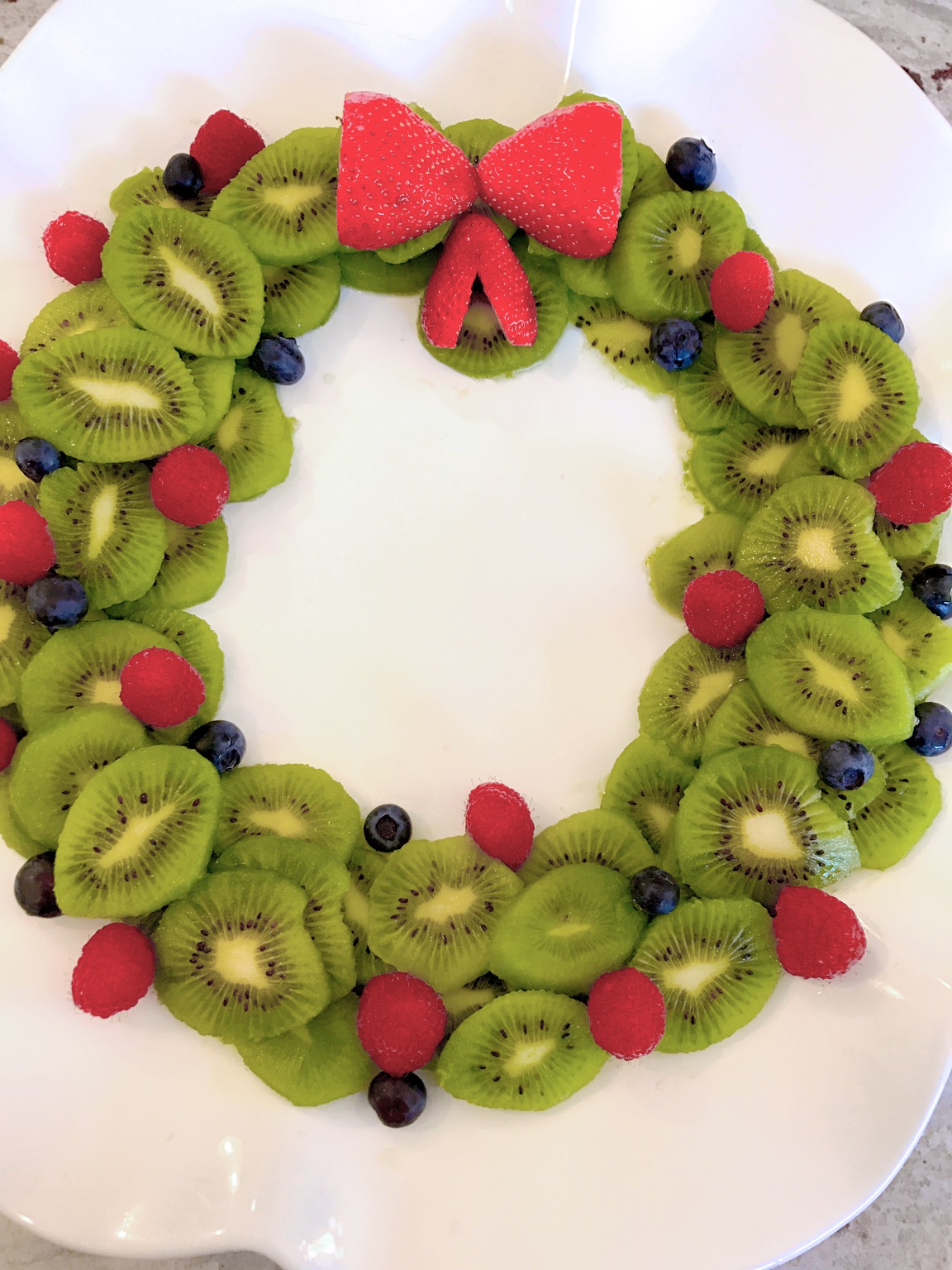 kiwi-wreath